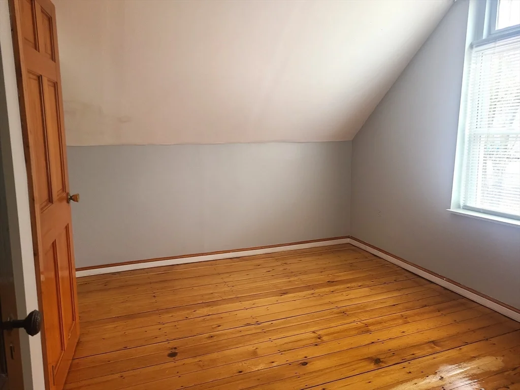 2 bed, 1 bath apartment for rent at 30 South St, Holbrook — photo 15 of 22