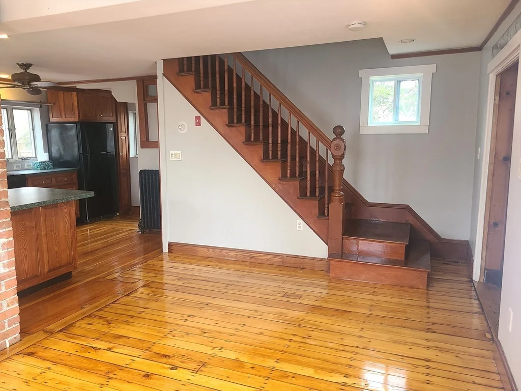 2 bed, 1 bath apartment for rent at 30 South St, Holbrook — photo 7 of 22