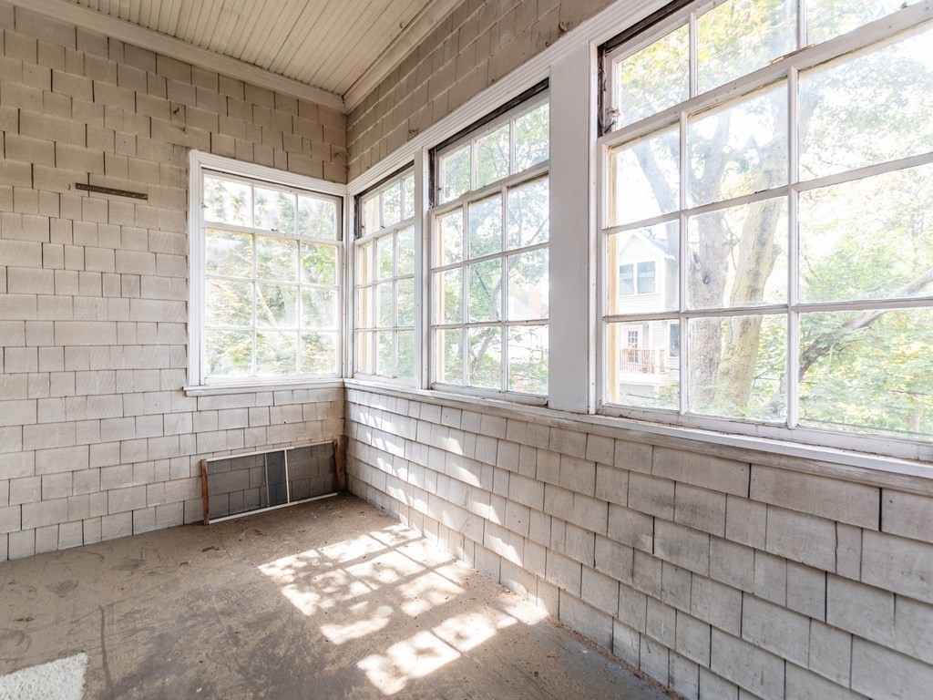 4 bed, 1.5 bath apartment for rent at 30 Stetson St Unit 1, North Brookline — photo 12 of 28