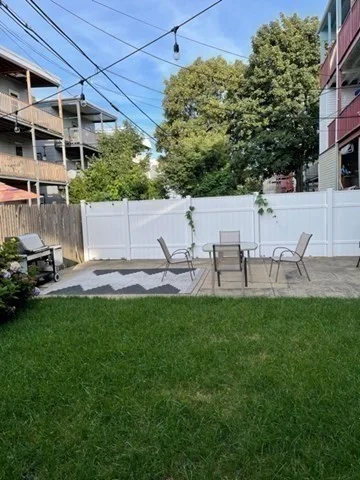 4 bed, 1 bath apartment for rent at 30 Sudan Unit 2, Dorchester — photo 7 of 11