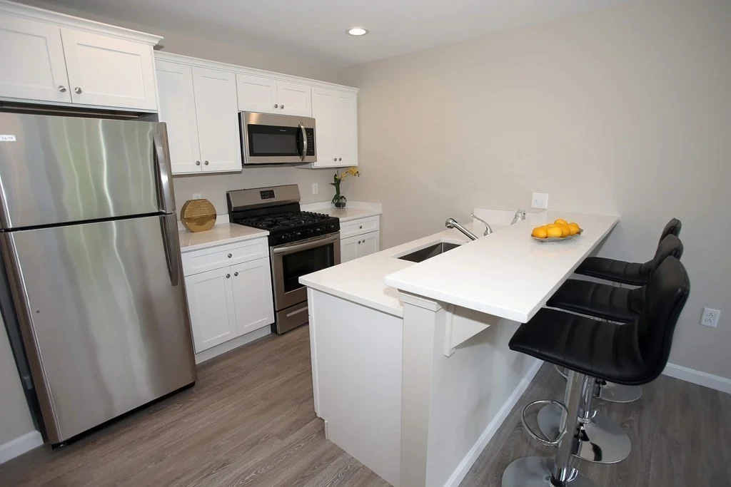 1 bed, 1 bath apartment for rent at 30 Temple Unit 203, Whitman — photo 10 of 15