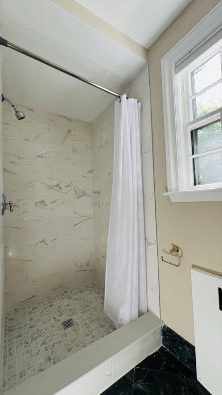 4 bed, 3 bath apartment for rent at 30 Thackeray Rd, Wellesley — photo 20 of 24