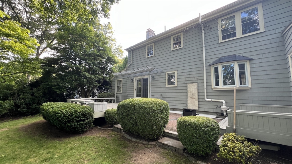 4 bed, 3 bath apartment for rent at 30 Thackeray Rd, Wellesley — photo 24 of 24