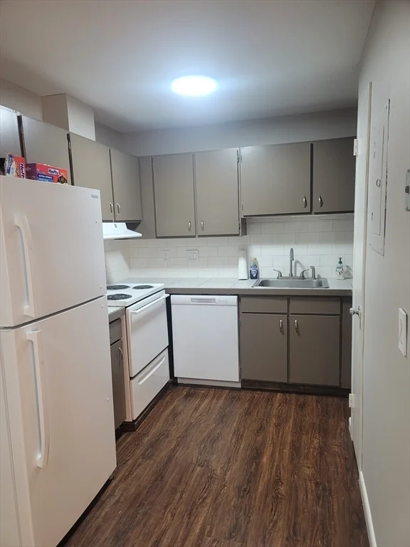 1 bed, 1 bath apartment for rent at 30 Thayer Pond Dr Unit 6, Oxford — photo 5 of 9