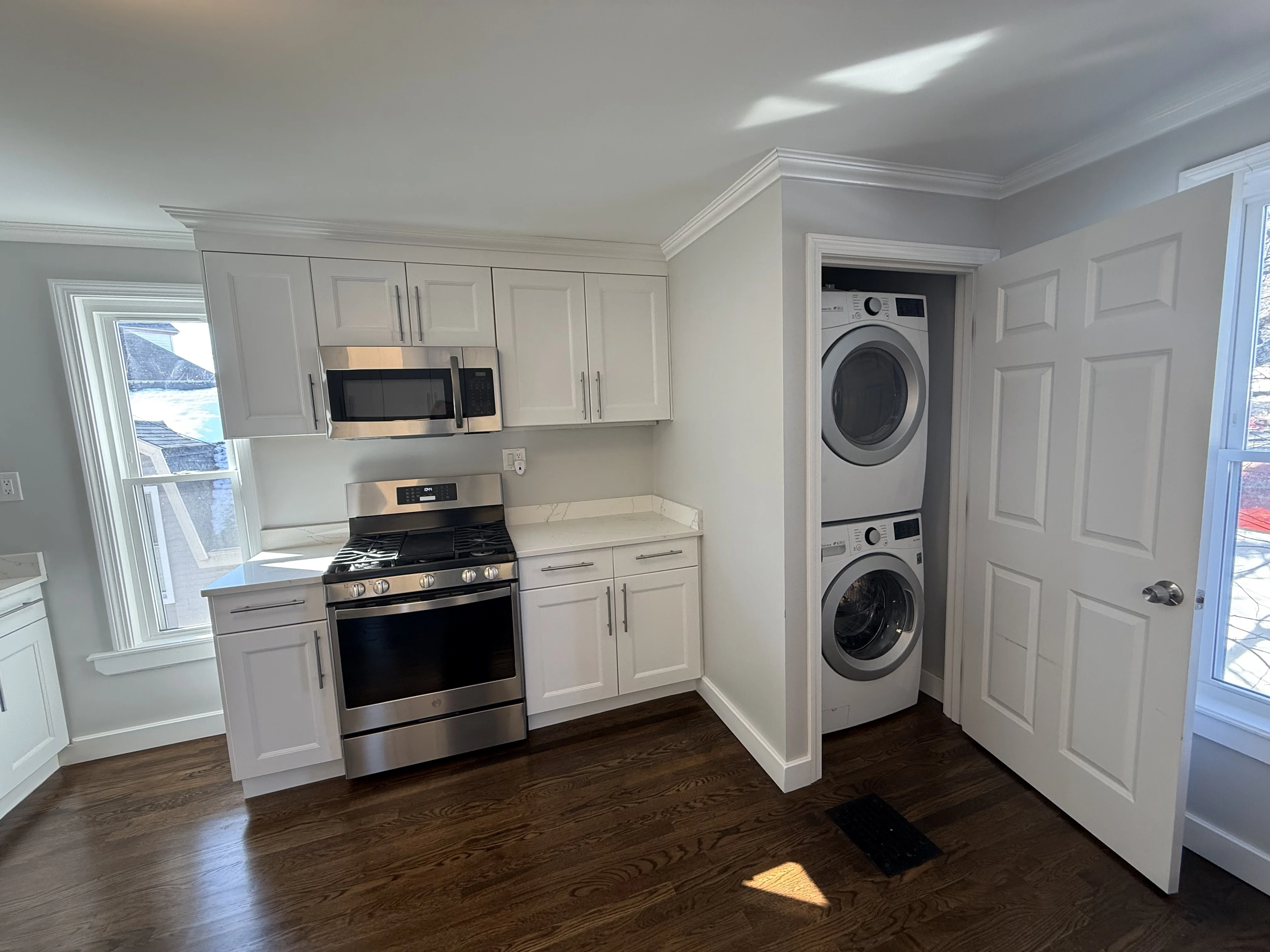 4 bed, 2 bath apartment for rent at 30 Thornley St Unit 2, Dorchester — photo 3 of 11