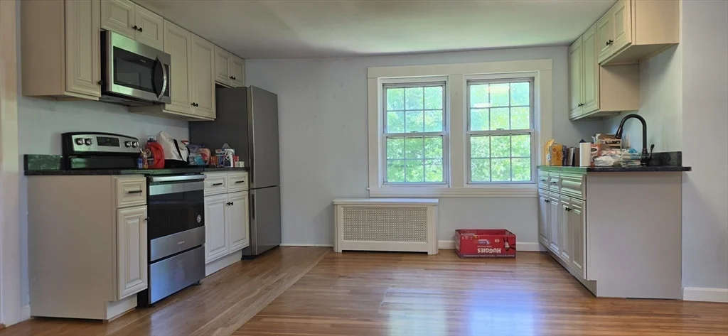 2 bed, 1 bath apartment for rent at 30 Torrey Rd Unit 2, Sutton — photo 6 of 22
