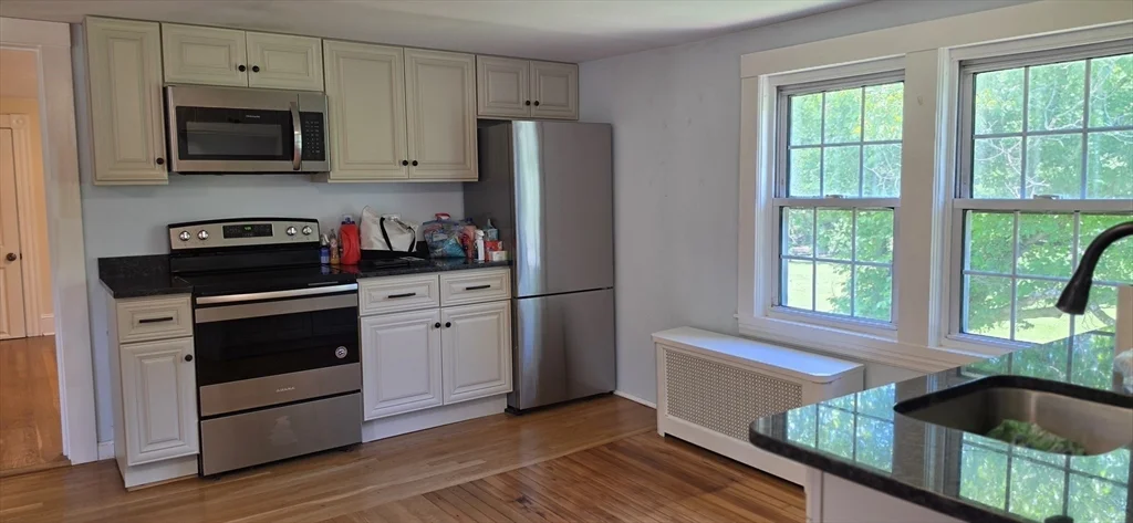 2 bed, 1 bath apartment for rent at 30 Torrey Rd Unit 2, Sutton — photo 9 of 22