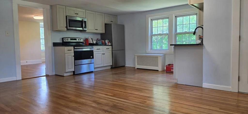 2 bed, 1 bath apartment for rent at 30 Torrey Rd Unit 2, Sutton — photo 5 of 22