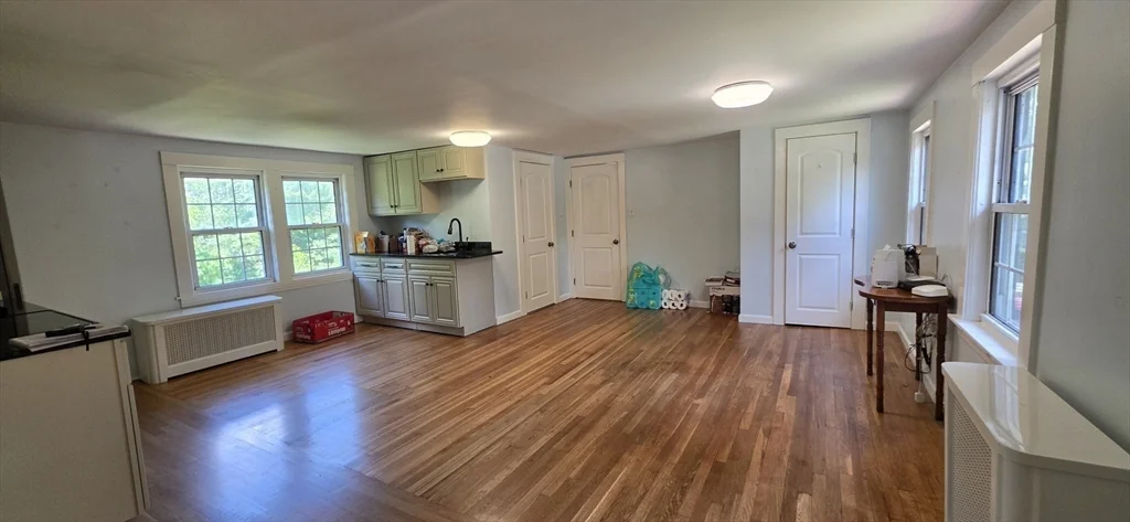 2 bed, 1 bath apartment for rent at 30 Torrey Rd Unit 2, Sutton — photo 4 of 22
