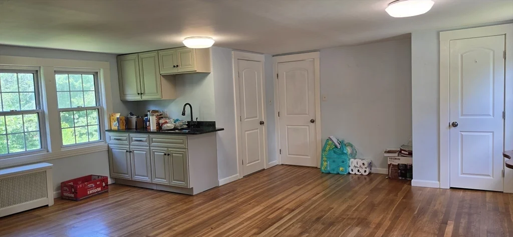 2 bed, 1 bath apartment for rent at 30 Torrey Rd Unit 2, Sutton — photo 8 of 22
