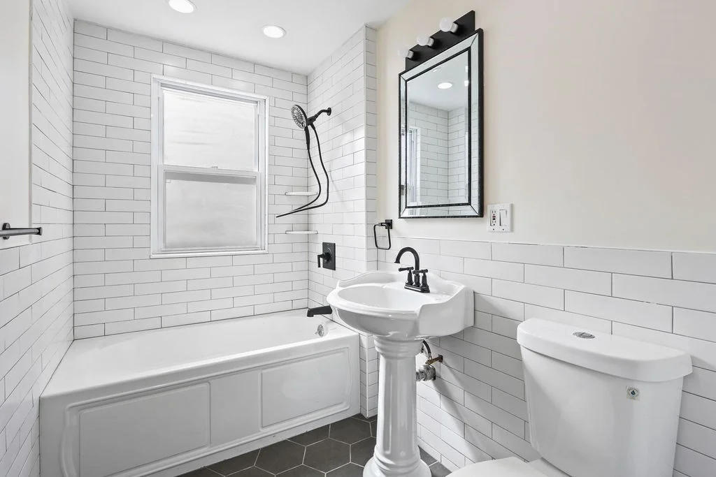 4 bed, 1 bath apartment for rent at 30 Tuttle St Unit 2, Dorchester — photo 17 of 24