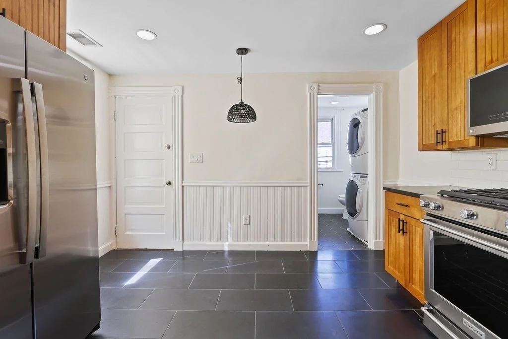 4 bed, 1 bath apartment for rent at 30 Tuttle St Unit 2, Dorchester — photo 3 of 24