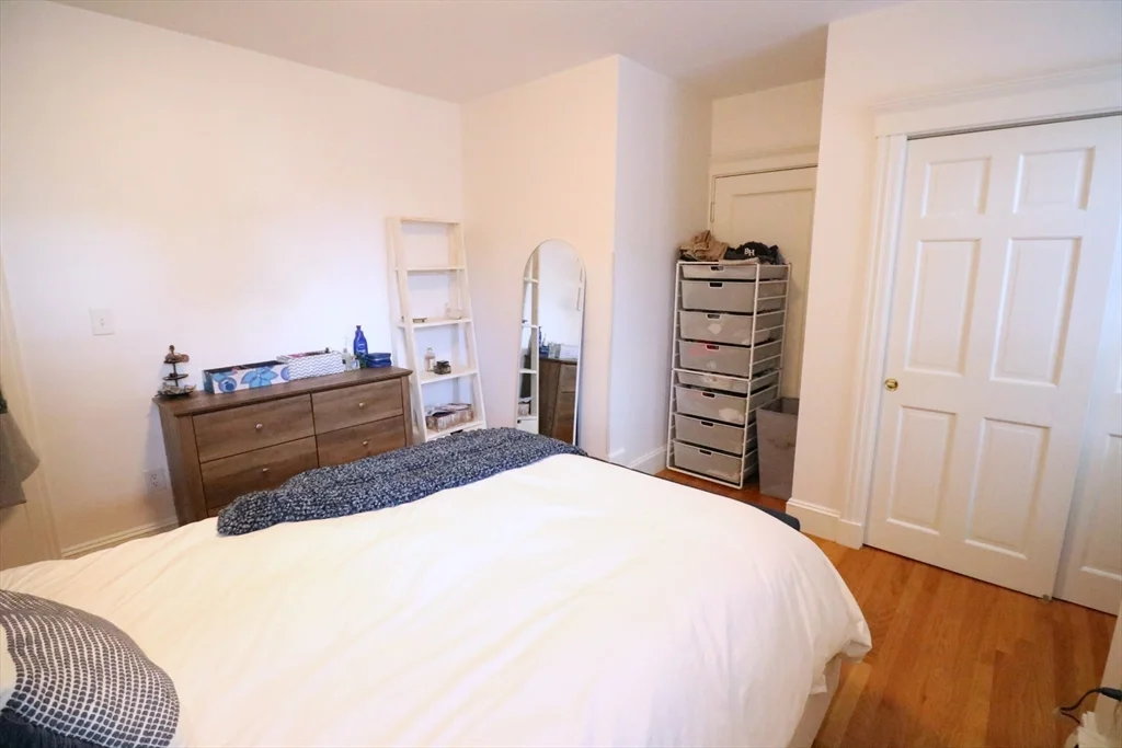 1 bed, 1 bath apartment for rent at 30 Upland Rd Unit 7, Neighborhood Nine — photo 13 of 14
