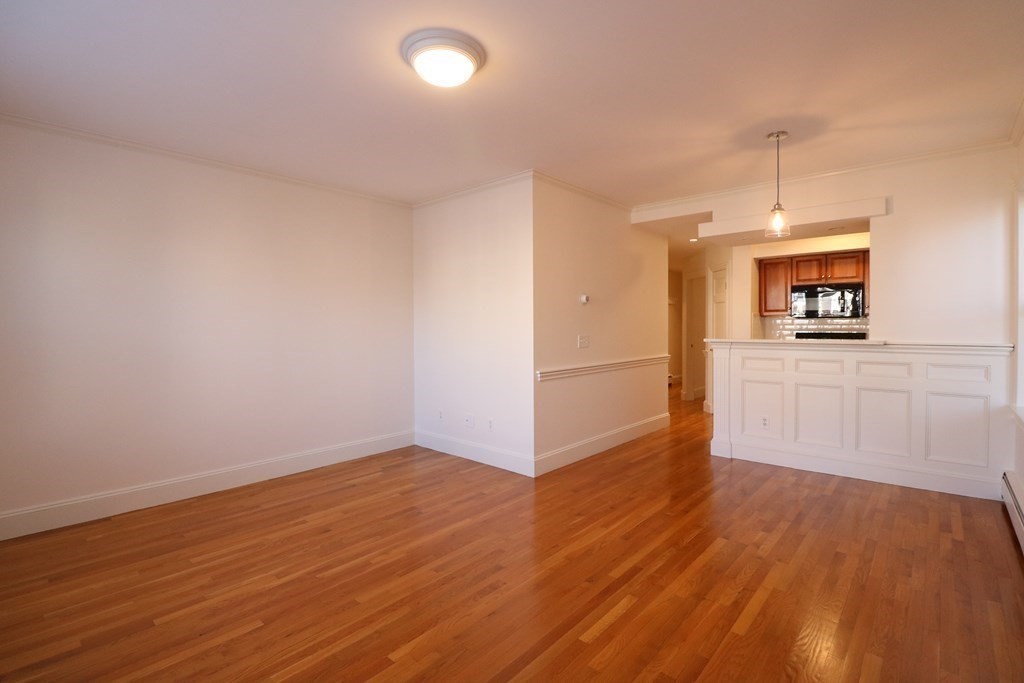 1 bed, 1 bath apartment for rent at 30 Upland Rd Unit 9, Neighborhood Nine — photo 7 of 16