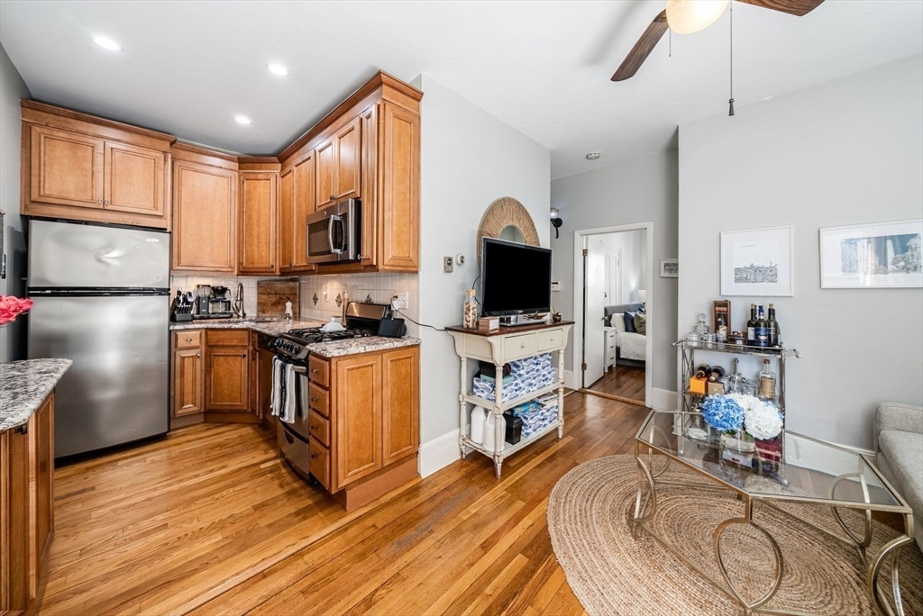 2 bed, 1 bath apartment for rent at 30 Vinton St Unit 1, South Boston — photo 2 of 20