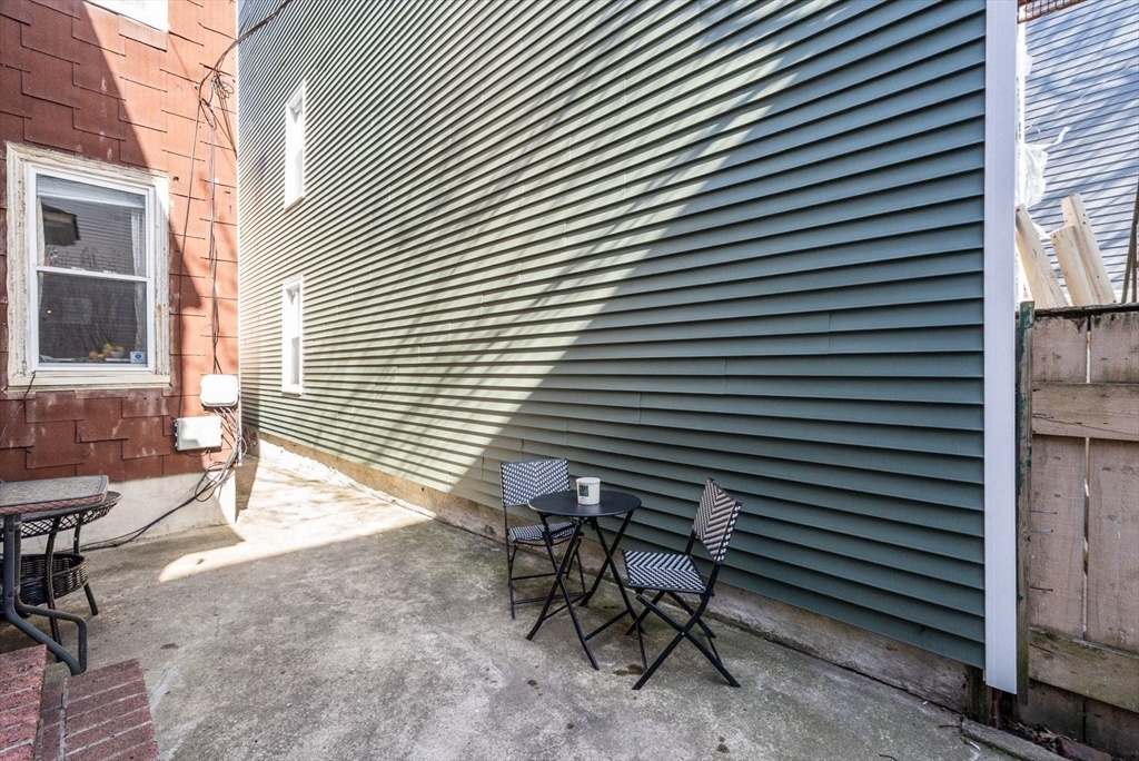 2 bed, 1 bath apartment for rent at 30 Vinton St Unit 1, South Boston — photo 16 of 20