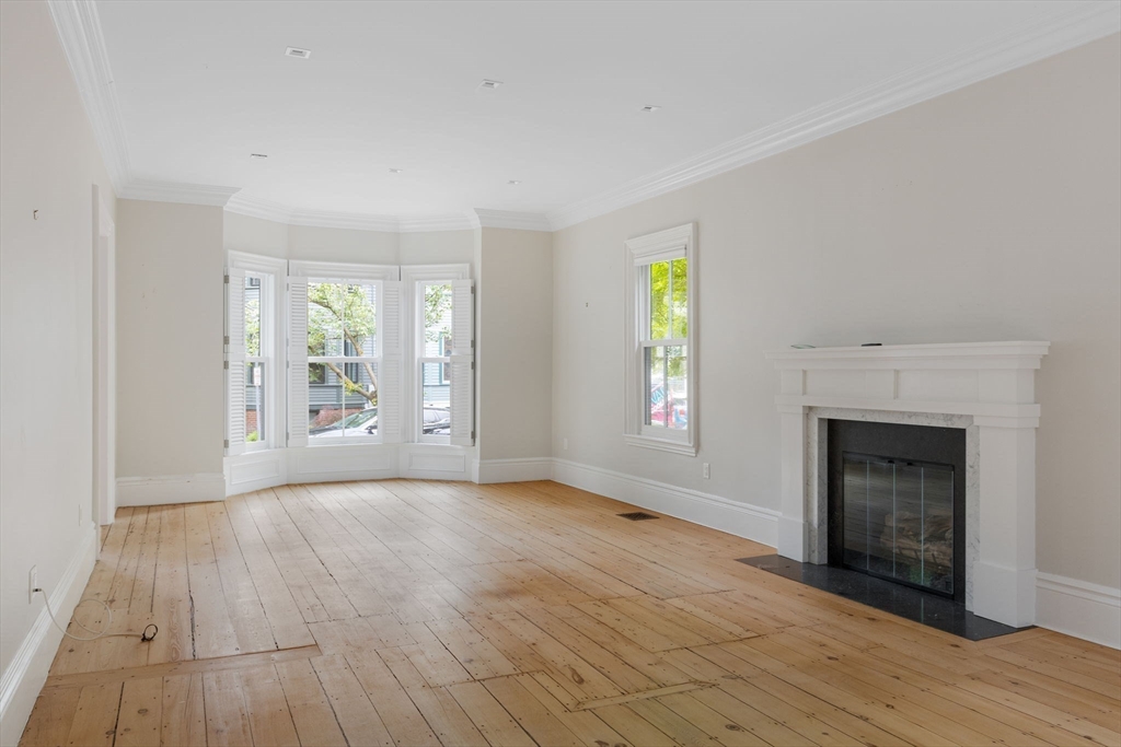 4 bed, 2 bath apartment for rent at 30 Walker St, Cambridge — photo 5 of 20