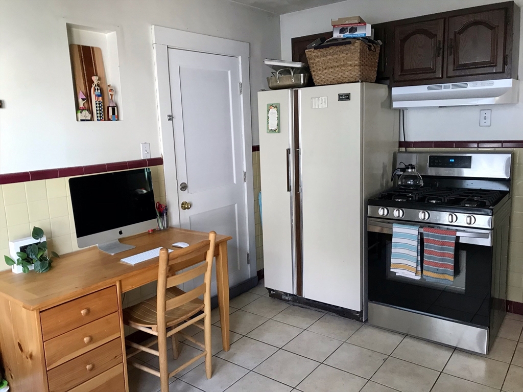 1 bed, 1 bath apartment for rent at 30 Watson Rd Unit 30, Belmont — photo 12 of 13