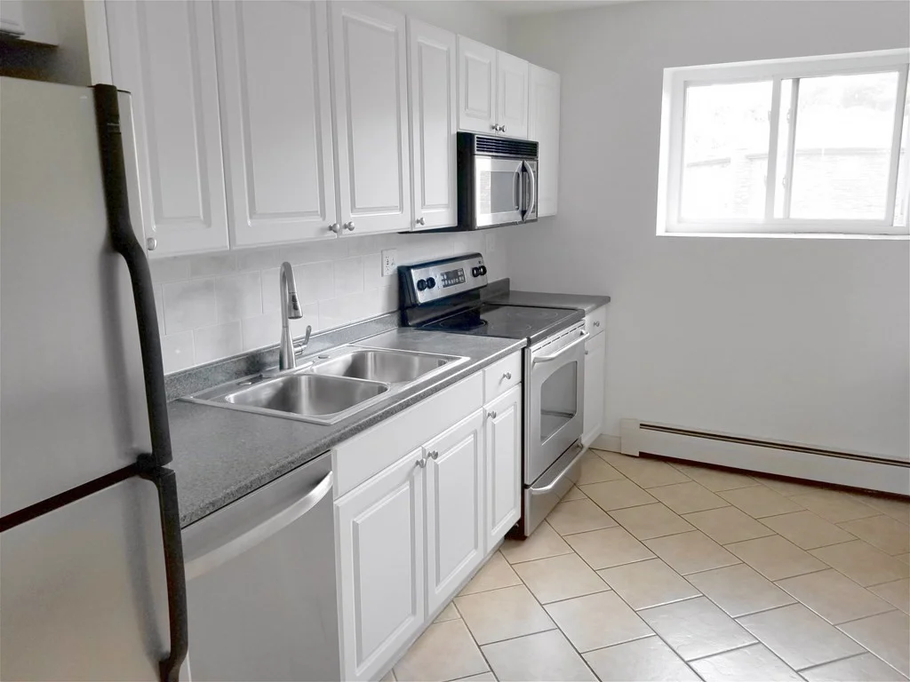 2 bed, 1 bath apartment for rent at 30 Westgate Rd Unit 6, West Roxbury — photo 7 of 15