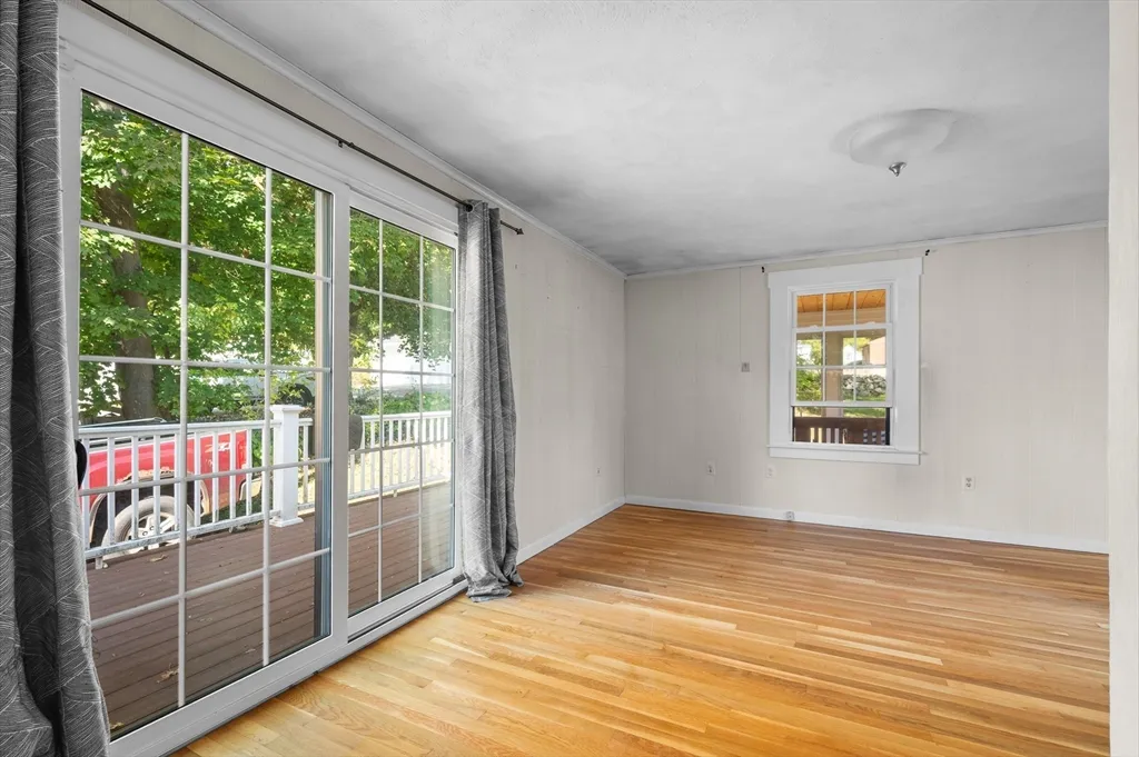 3 bed, 1 bath apartment for rent at 30 Whitney St, Milford — photo 11 of 29