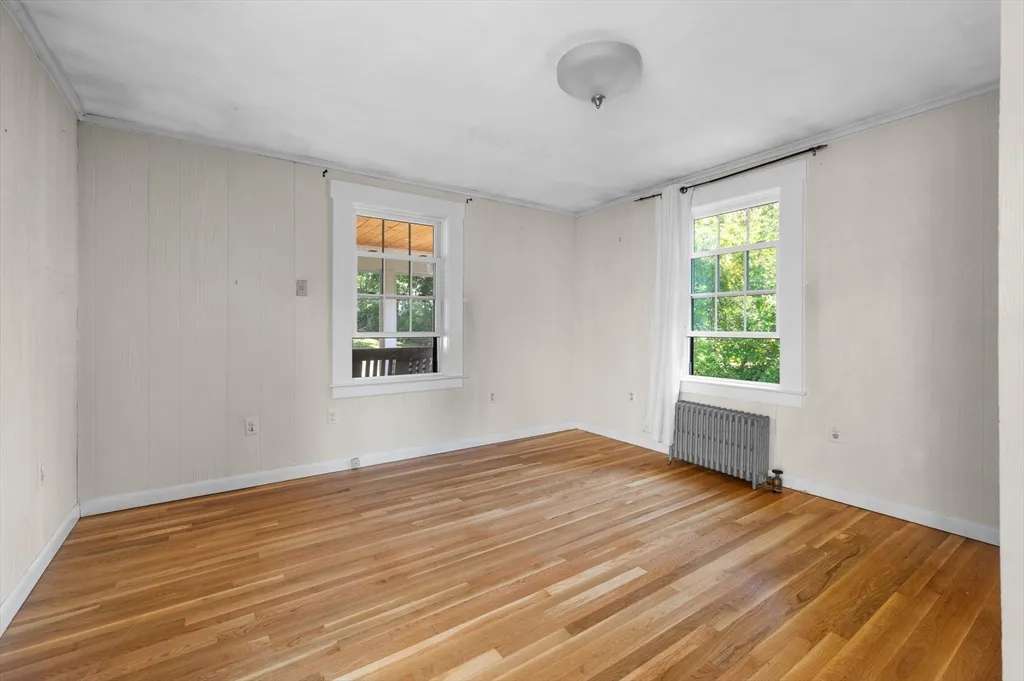 3 bed, 1 bath apartment for rent at 30 Whitney St, Milford — photo 12 of 29
