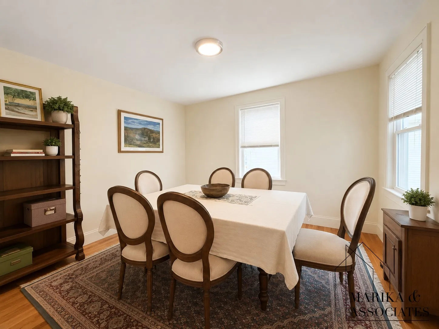 4 bed, 2 bath apartment for rent at 30 Willow St Unit 30, Newton Centre — photo 4 of 14