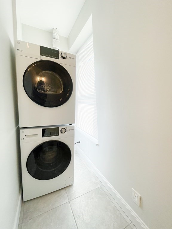 3 bed, 1 bath apartment for rent at 30 Woodbine Unit 2, Roxbury — photo 13 of 15