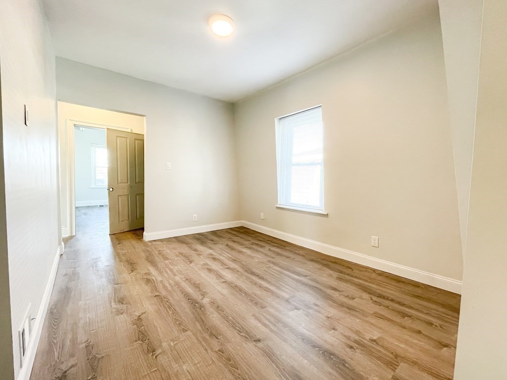 3 bed, 1 bath apartment for rent at 30 Woodbine Unit 2, Roxbury — photo 4 of 15