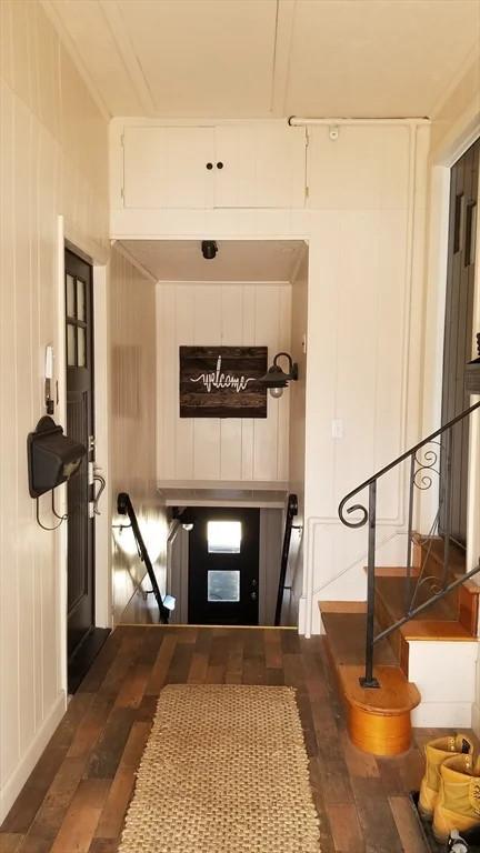 1 bed, 1 bath apartment for rent at 300-302 Pleasant St Unit 3, North Andover — photo 2 of 18