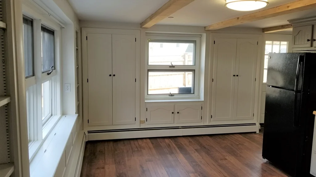 1 bed, 1 bath apartment for rent at 300-302 Pleasant St Unit 3, North Andover — photo 10 of 18
