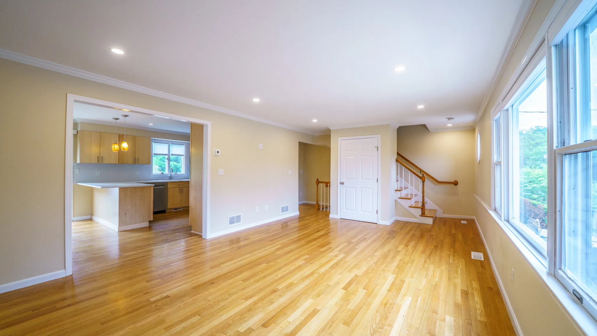 3 bed, 2.5 bath apartment for rent at 300 Adams St Unit 1, Nonantum — photo 15 of 28