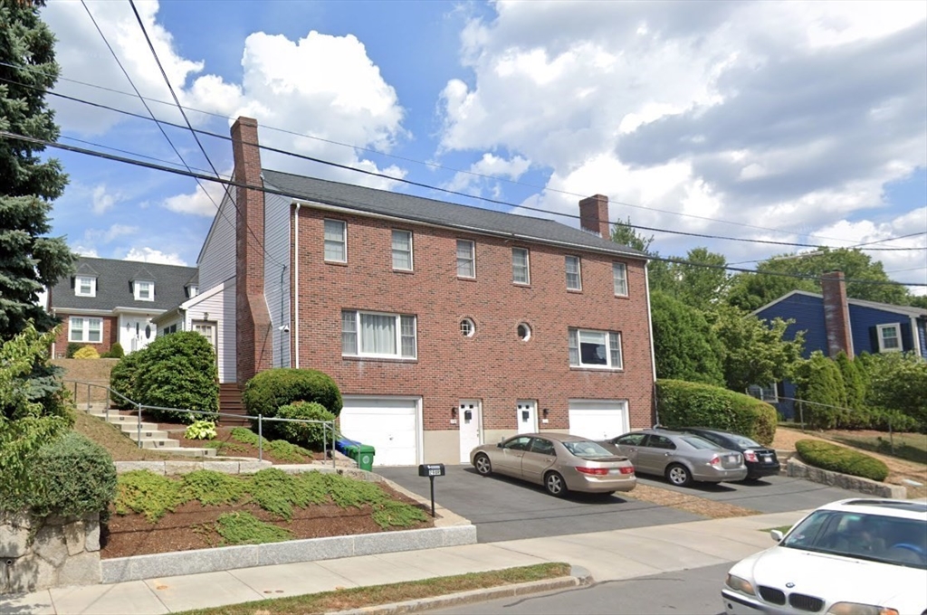 3 bed, 2 bath apartment for rent at 300 Adams St Unit 300, Newton Corner — photo 1 of 25