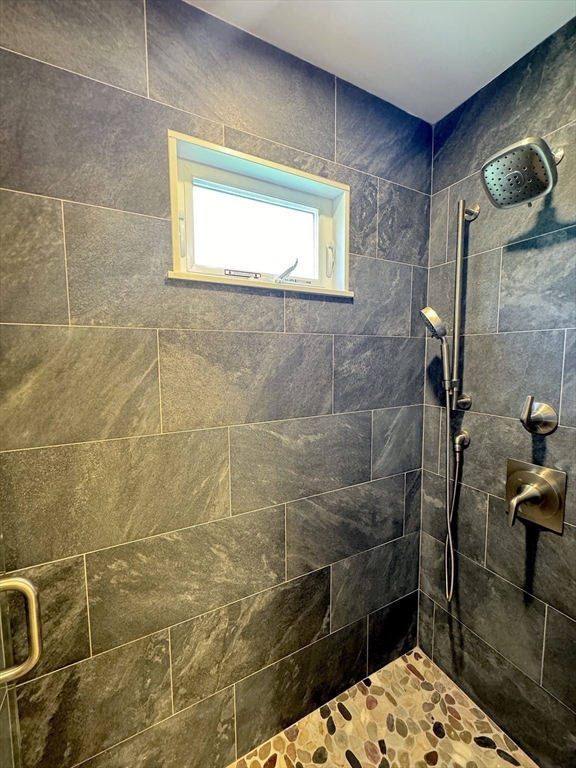 3 bed, 2 bath apartment for rent at 300 Adams St Unit 300, Newton Corner — photo 19 of 25
