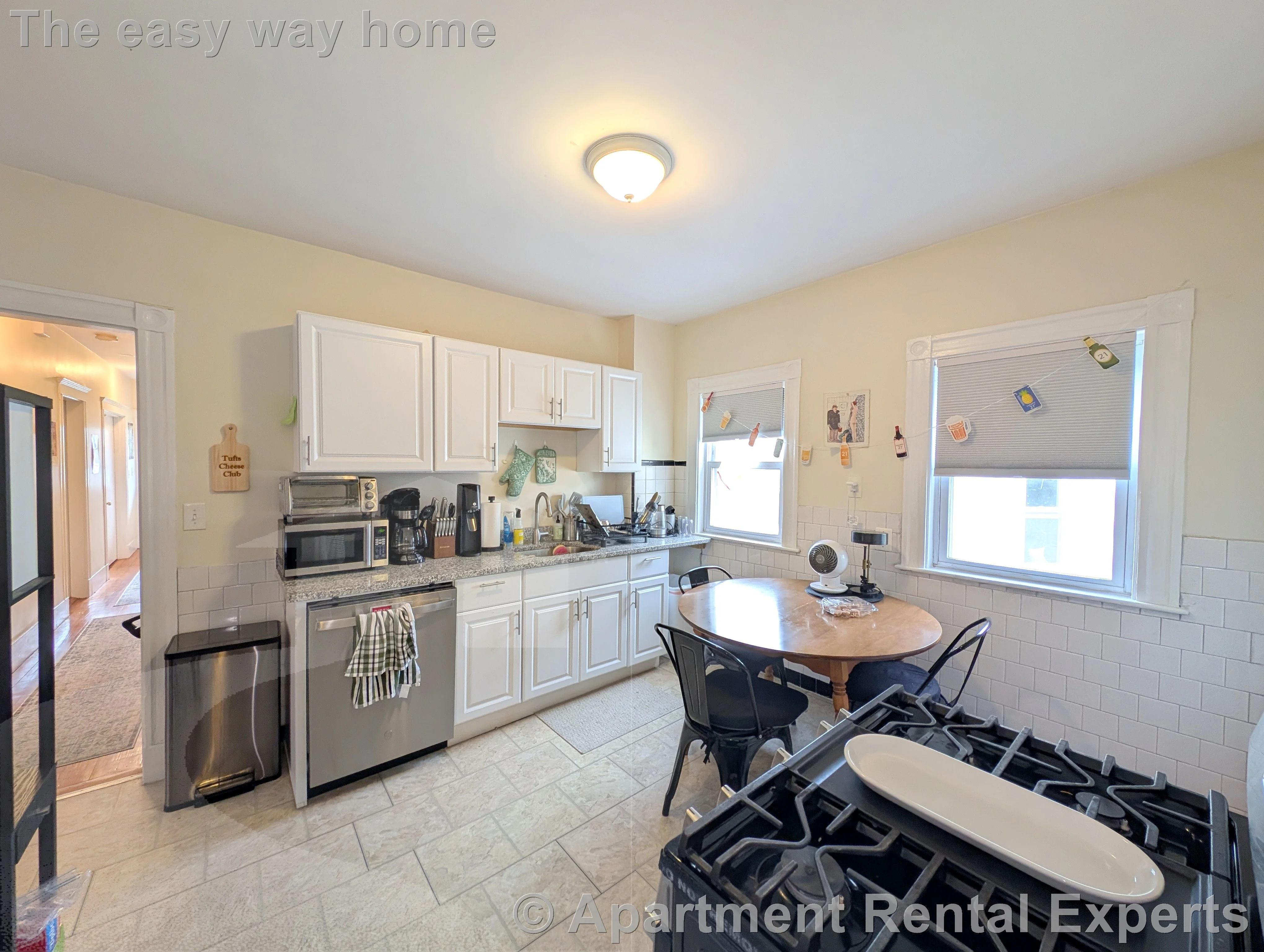 4 bed, 1 bath apartment for rent at 300 Boston Ave Unit 3, Tufts