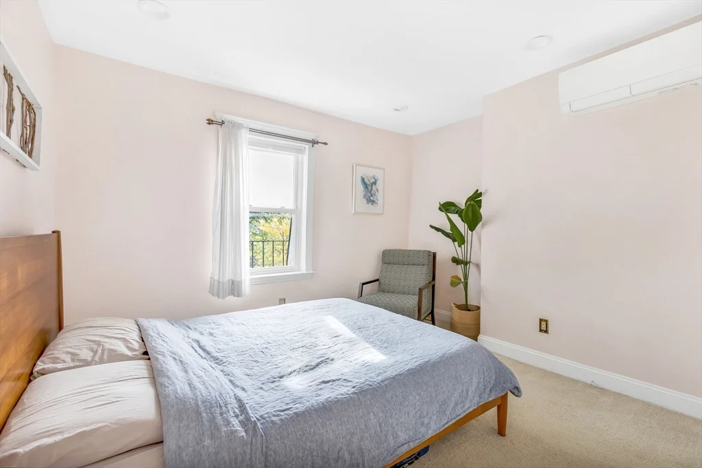 2 bed, 1 bath apartment for rent at 300 Columbus Ave Unit 5, South End — photo 19 of 20