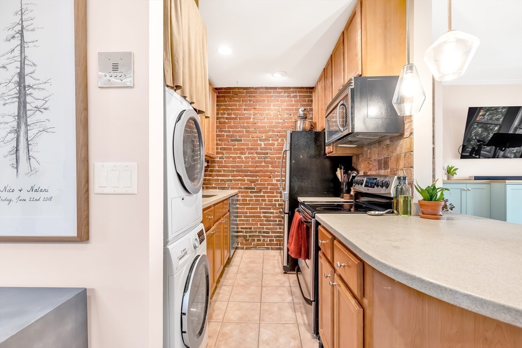 2 bed, 1 bath apartment for rent at 300 Columbus Ave Unit 5Ph, South End — photo 7 of 25