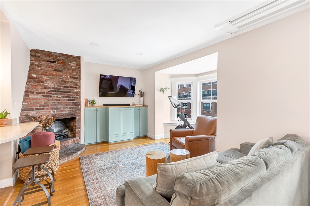 2 bed, 1 bath apartment for rent at 300 Columbus Ave Unit 5Ph, South End — photo 2 of 25