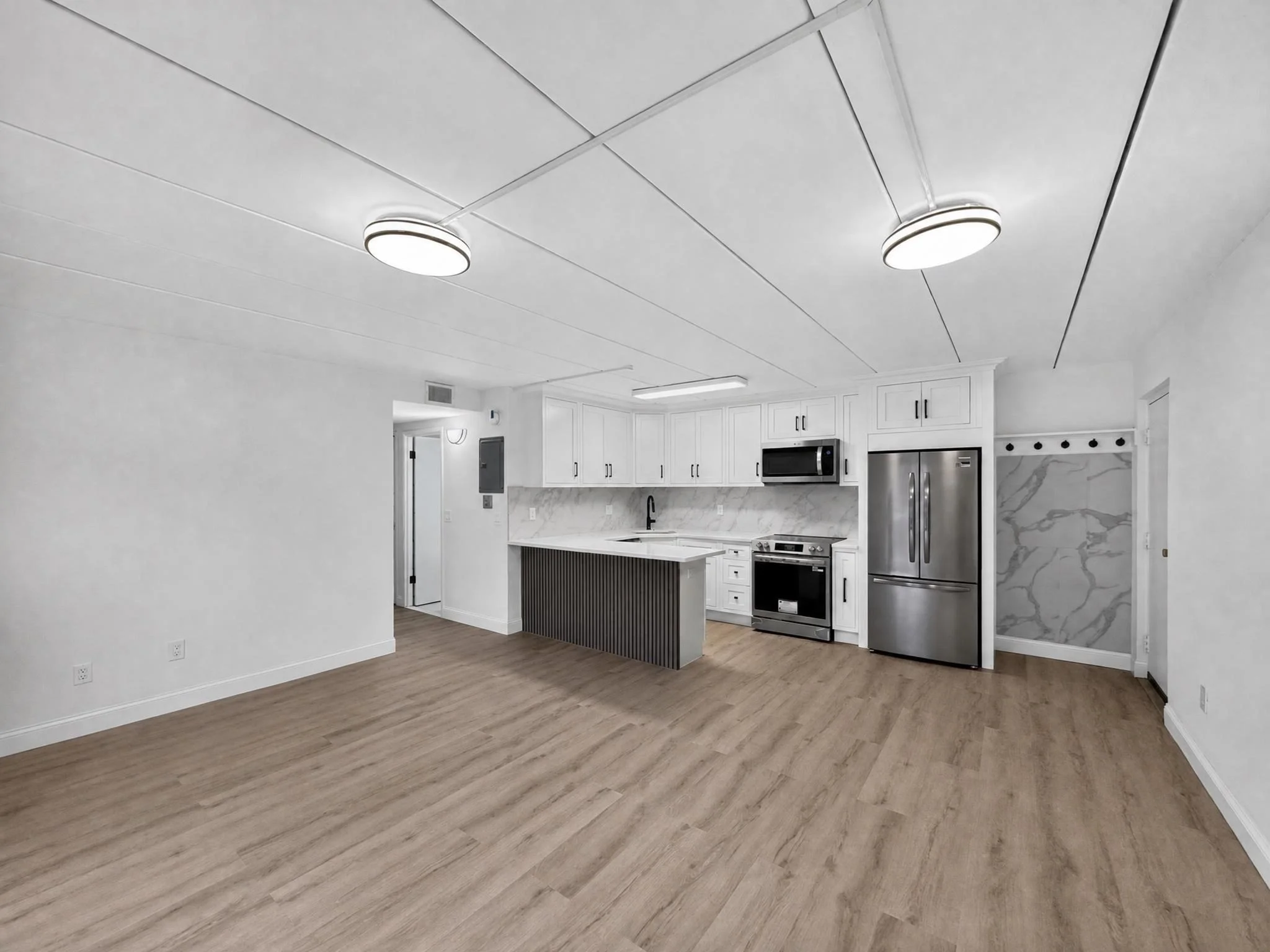 2 bed, 1 bath apartment for rent at 300 Commercial St Unit 23, Braintree — photo 10 of 21