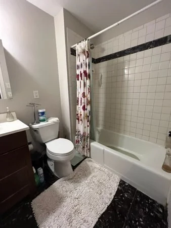 Studio bed, 1 bath apartment for rent at 300 Commercial St Unit 502, Waterfront — photo 8 of 13