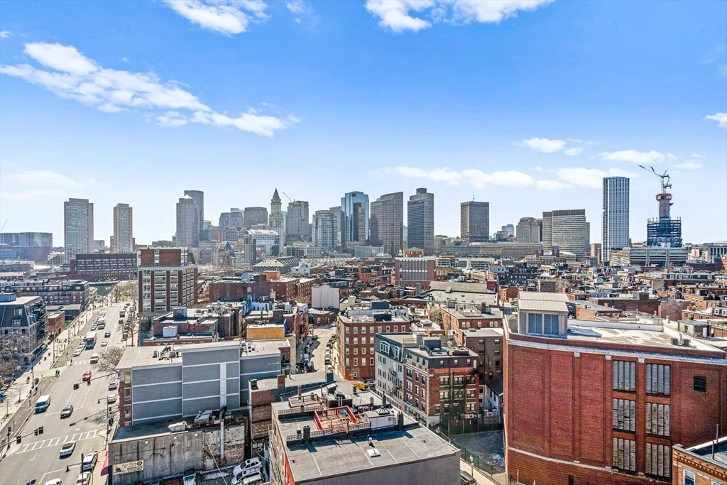 1 bed, 1 bath apartment for rent at 300 Commercial St Unit 606, North End — photo 18 of 23