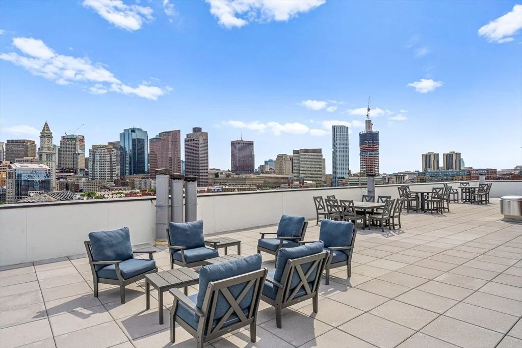 1 bed, 1 bath apartment for rent at 300 Commercial St Unit 606, North End — photo 16 of 23