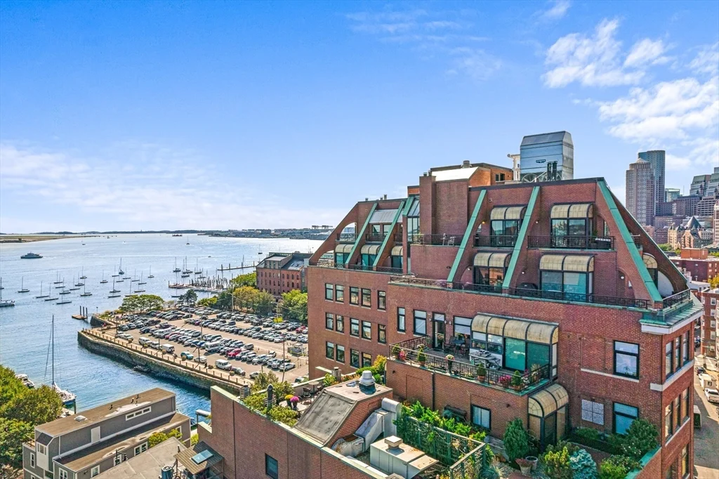 1 bed, 1 bath apartment for rent at 300 Commercial St Unit 606, North End — photo 13 of 23