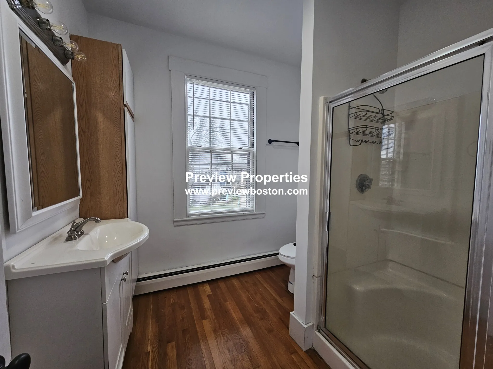4 bed, 2 bath apartment for rent at 300 Faneuil St Unit 2P, Oak Square — photo 8 of 14