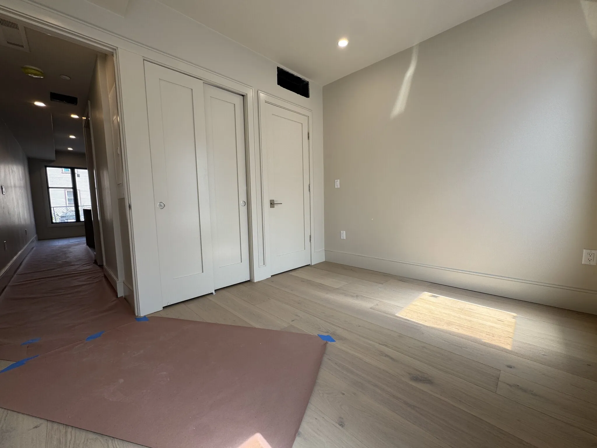 1 bed, 1 bath apartment for rent at 300 Franklin St Unit 2, Riverside — photo 10 of 26