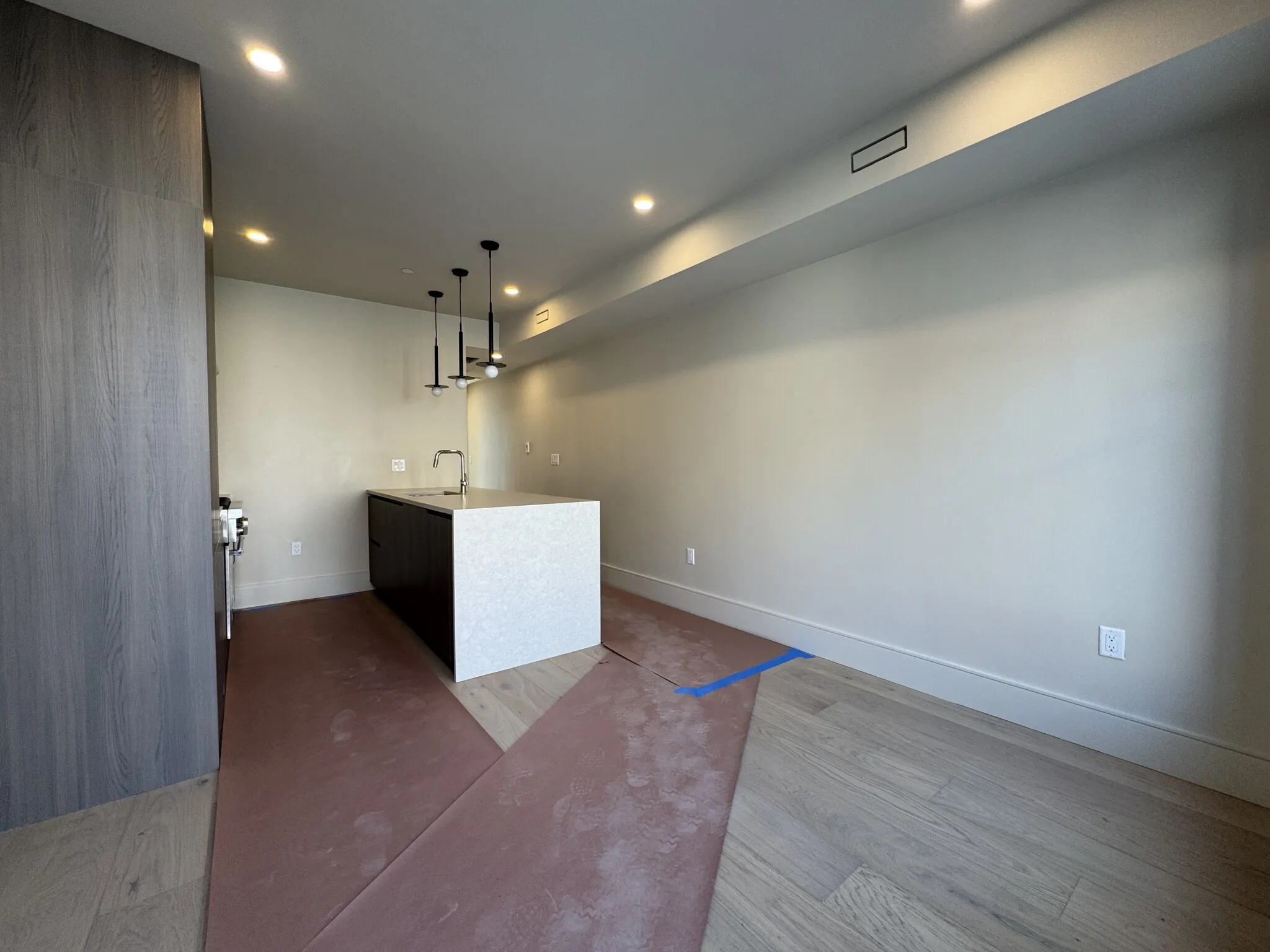 1 bed, 1 bath apartment for rent at 300 Franklin St Unit 2, Riverside — photo 5 of 26