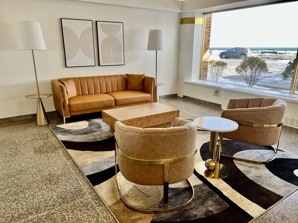 2 bed, 2 bath apartment for rent at 300 Lynn Shore Dr Unit 802, Lynn — photo 7 of 29