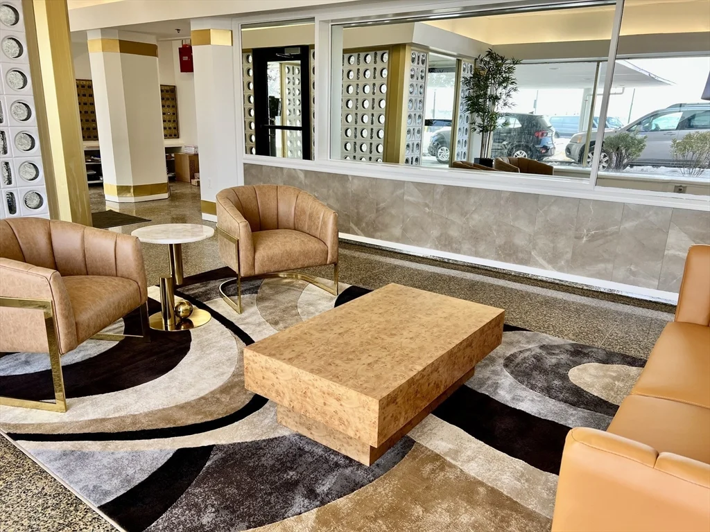 2 bed, 2 bath apartment for rent at 300 Lynn Shore Dr Unit 802, Lynn — photo 6 of 29