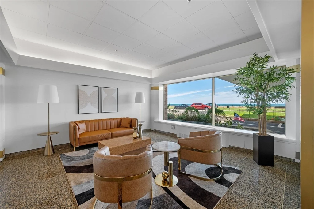 2 bed, 2 bath apartment for rent at 300 Lynnshore Dr Unit 911, Diamond District — photo 27 of 29