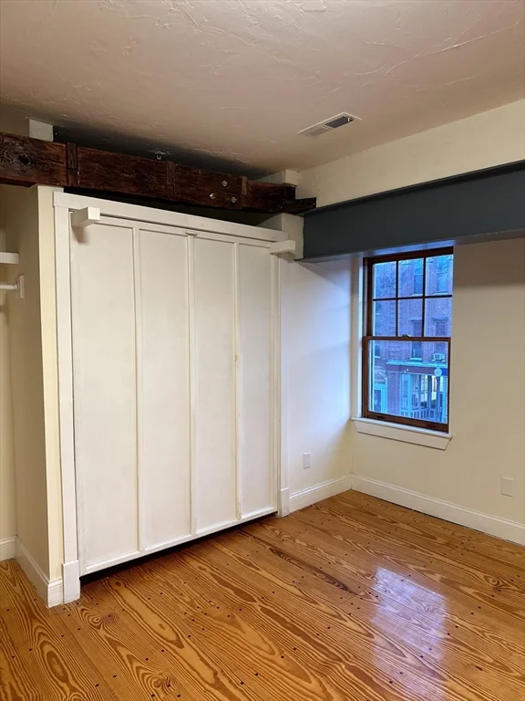 Studio bed, 1 bath apartment for rent at 300 Main St Unit 1, Southbridge — photo 5 of 6
