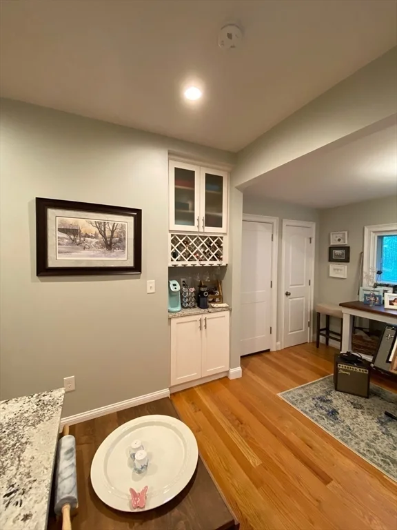 2 bed, 1 bath apartment for rent at 300 Maverick Unit 1, East Boston — photo 4 of 19